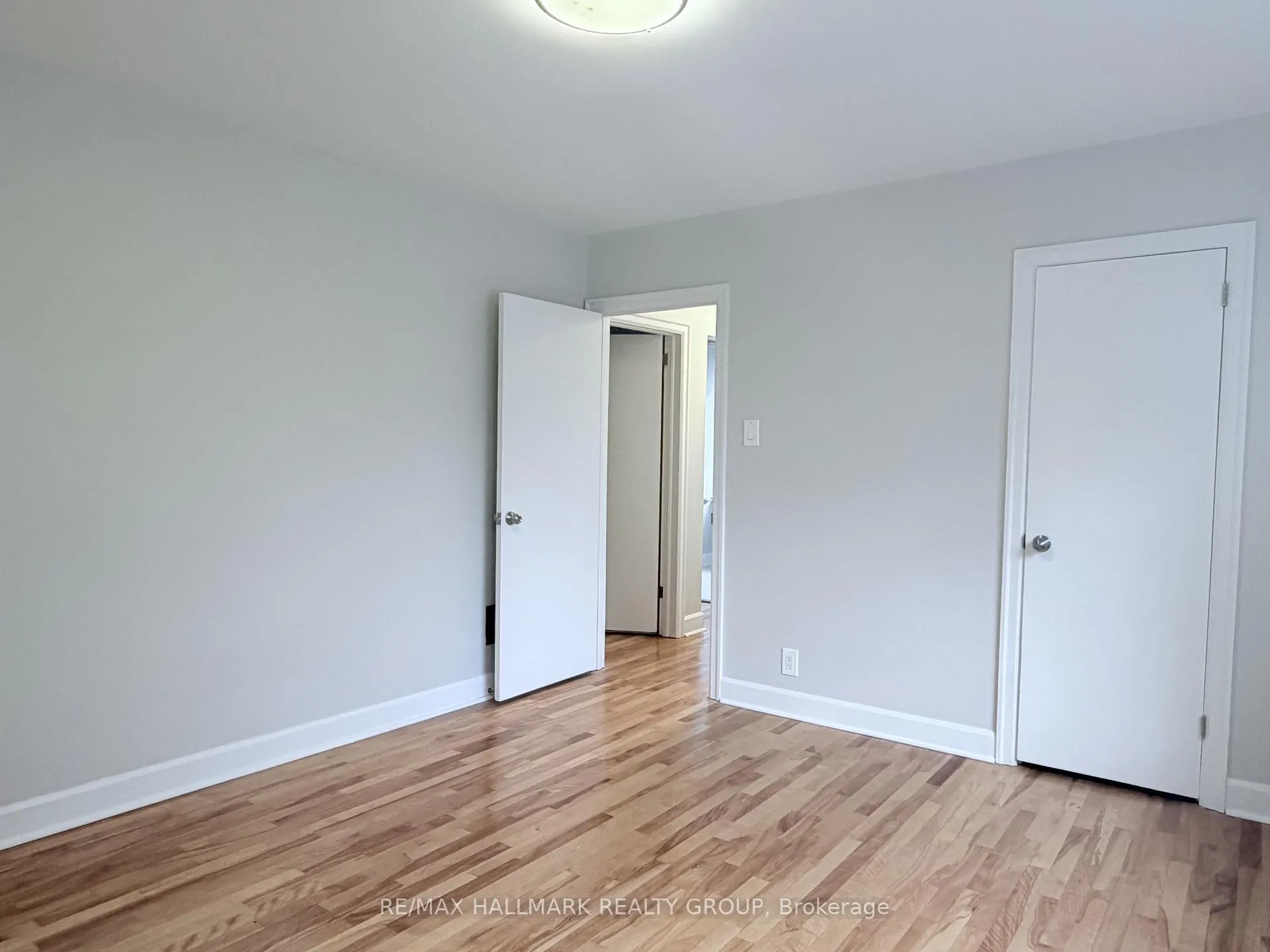 Photo 26 of 470 Pleasant Park Road, Ottawa, Alta Vista/Faircrest Heights — HOMEH