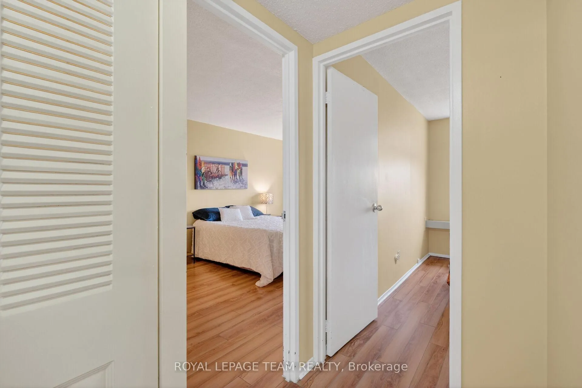 Photo 17 of Unit 501, 2760 Carousel Crescent, Ottawa, Emerald Woods/Sawmill Creek — HOMEH