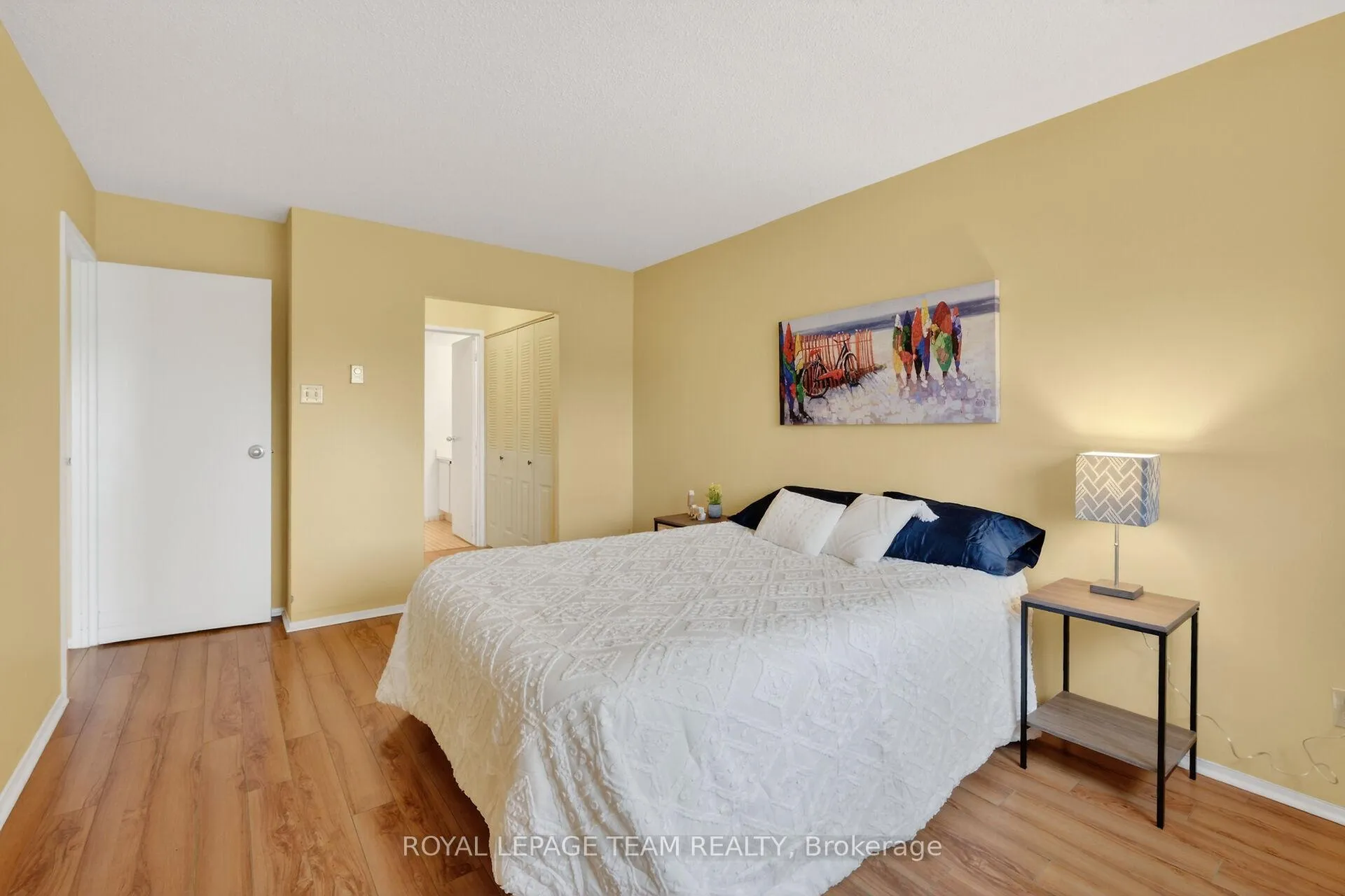 Photo 21 of Unit 501, 2760 Carousel Crescent, Ottawa, Emerald Woods/Sawmill Creek — HOMEH