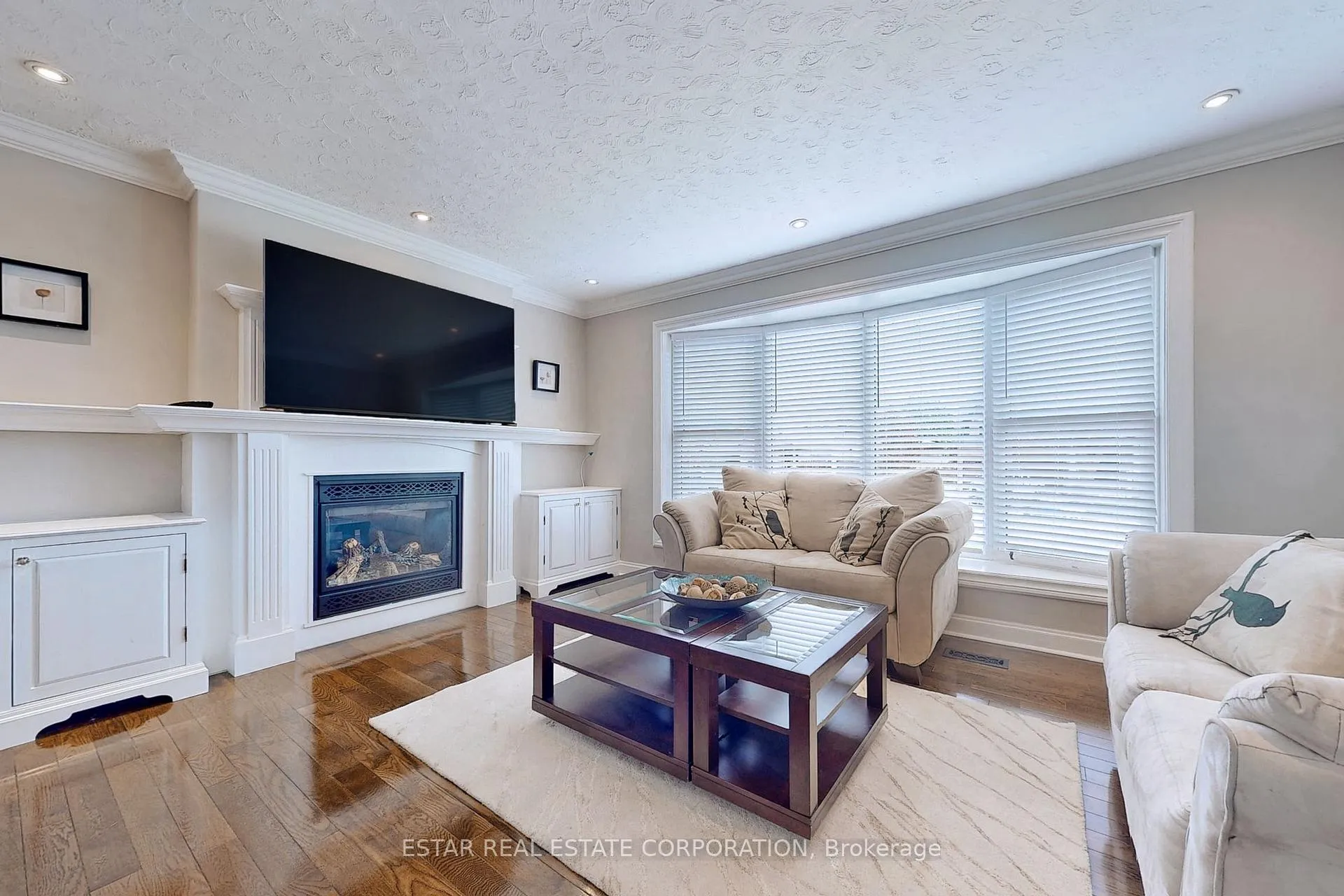 Photo 4 of 26 Elm Street, Markham, Old Markham Village — HOMEH