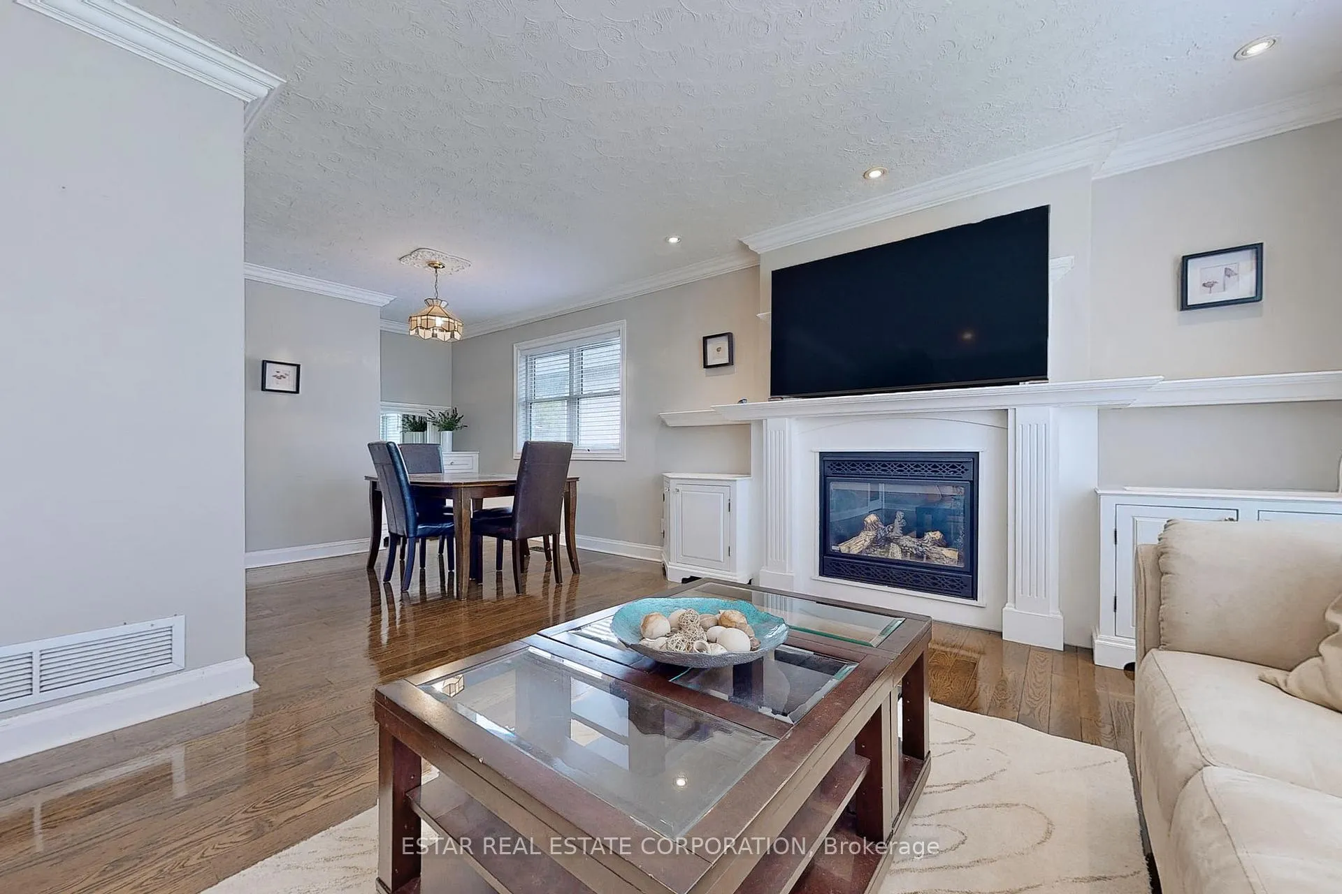 Photo 7 of 26 Elm Street, Markham, Old Markham Village — HOMEH