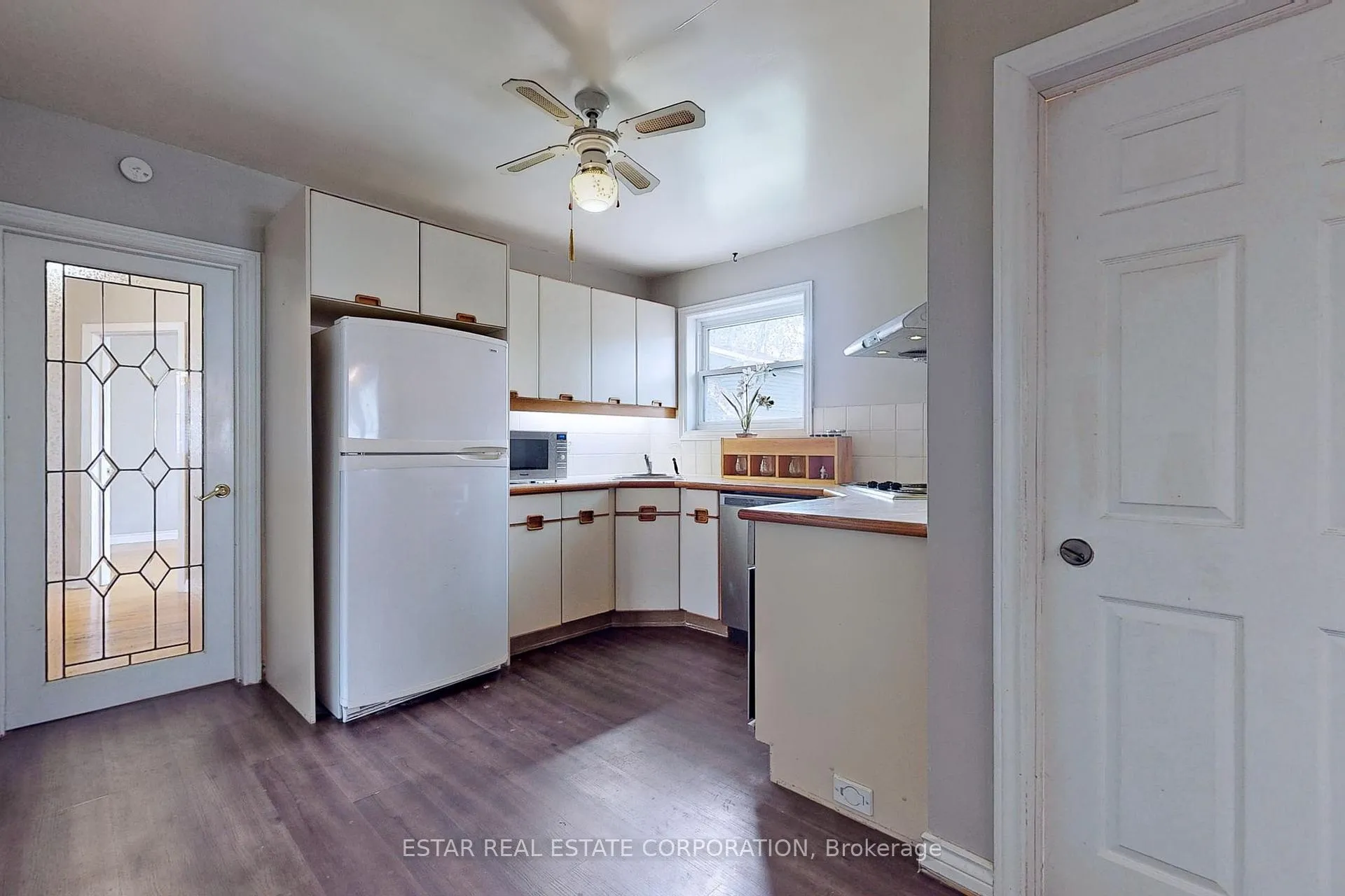 Photo 10 of 26 Elm Street, Markham, Old Markham Village — HOMEH