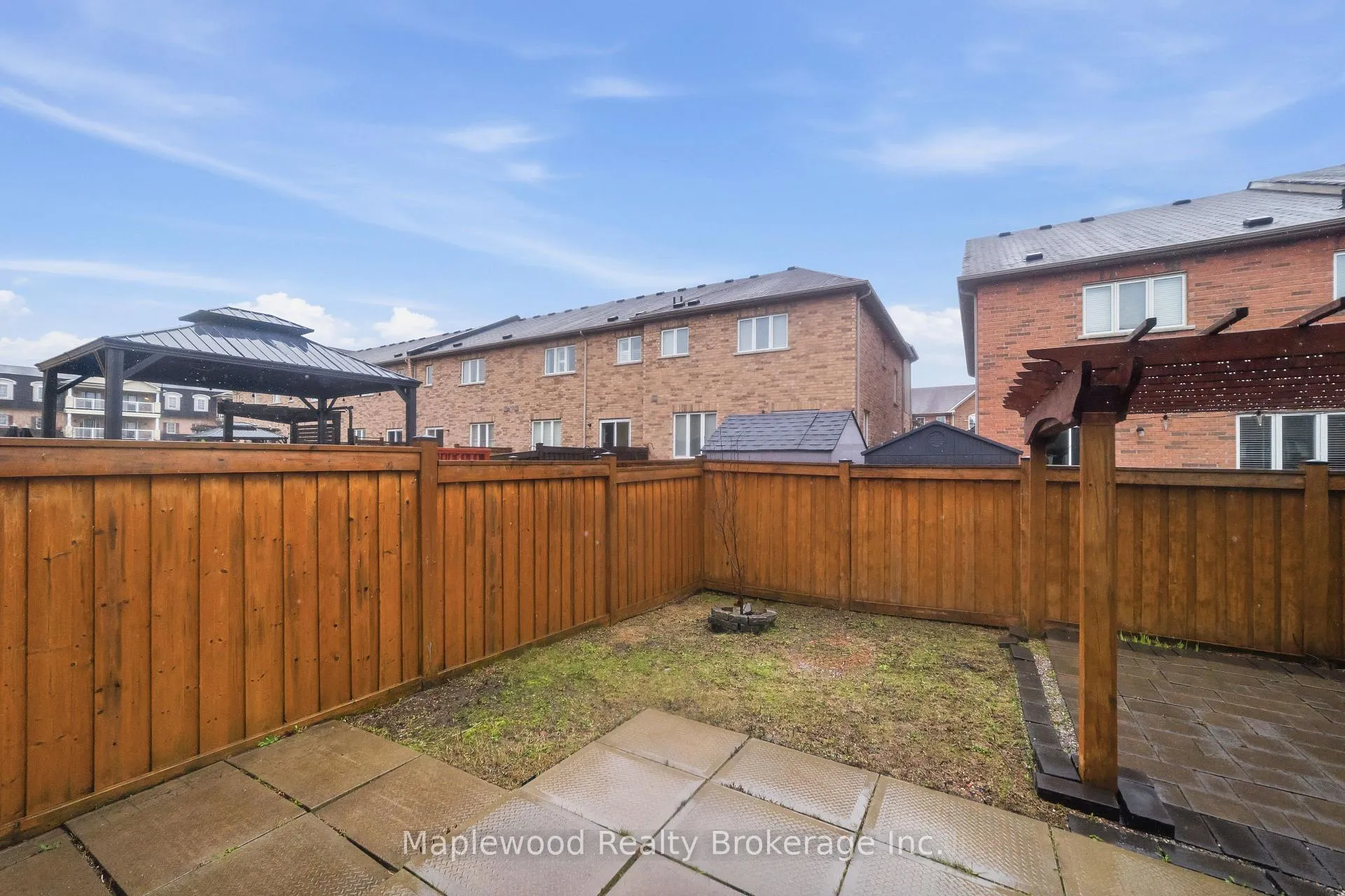 Photo 40 of 1712 Carousel Drive, Pickering, Duffin Heights — HOMEH
