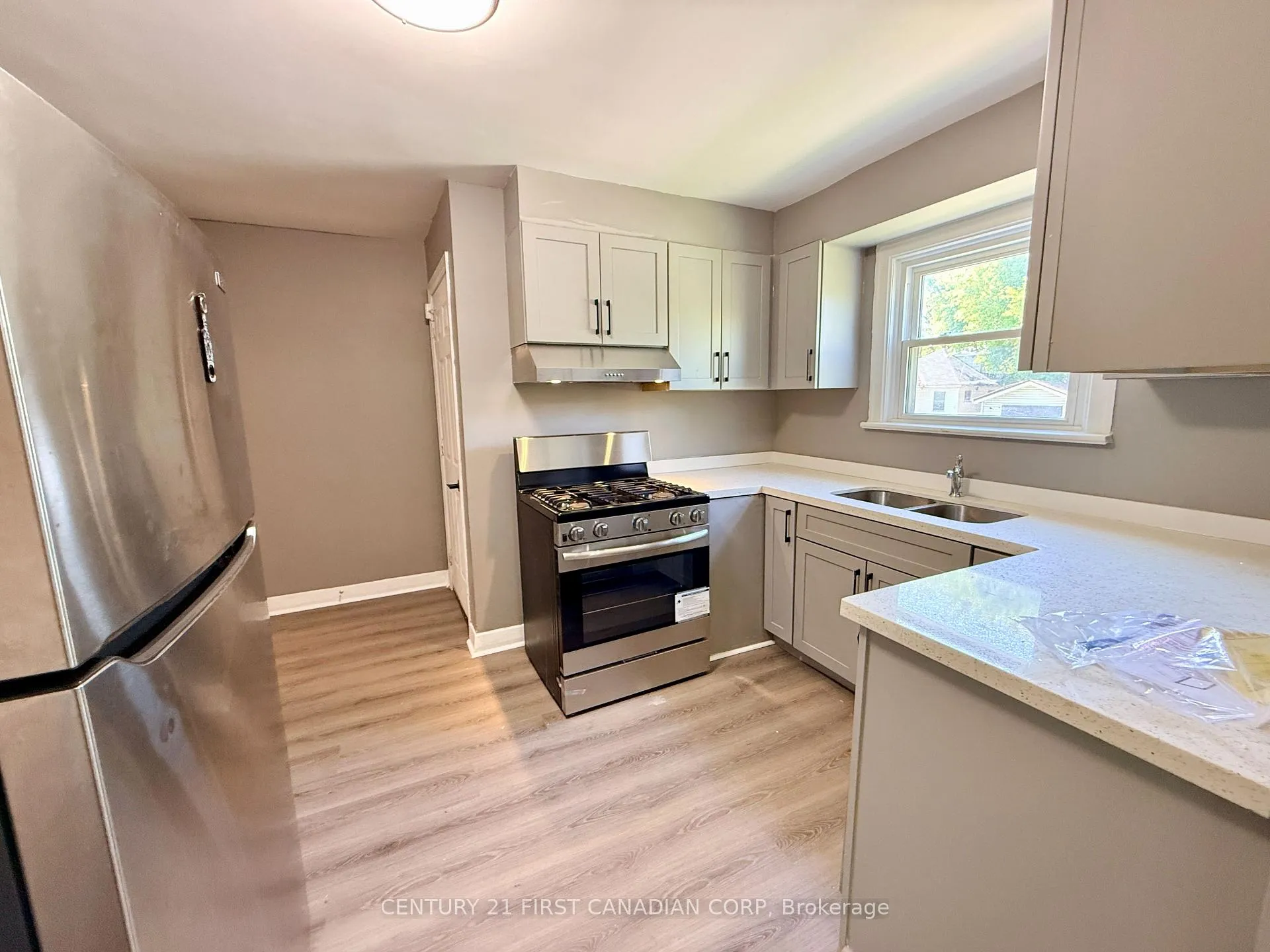 Photo 8 of Unit #1, 363 Ashland Avenue, London, East M — HOMEH