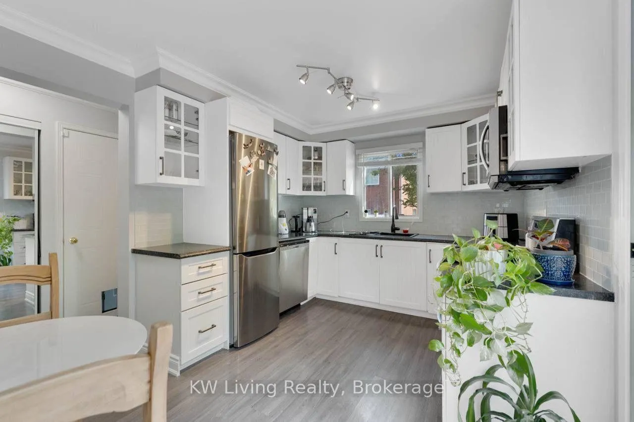 Photo 6 of Unit 6, 6 Balliston Road, Barrie, Rural Barrie Southeast — HOMEH