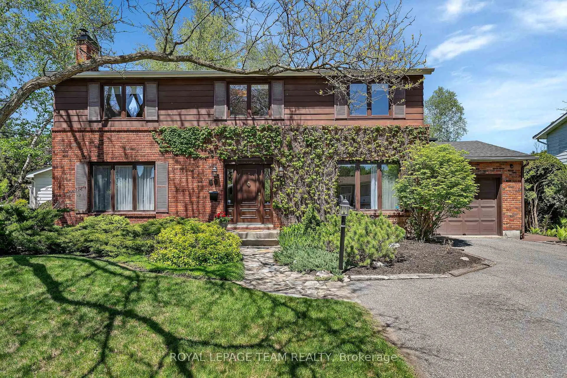 Photo 2 of 60 Horner Drive, Ottawa, Lakeview Park — HOMEH