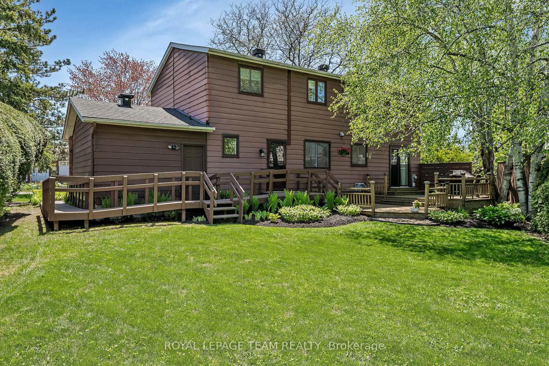 Photo 49 of 60 Horner Drive, Ottawa, Lakeview Park — HOMEH