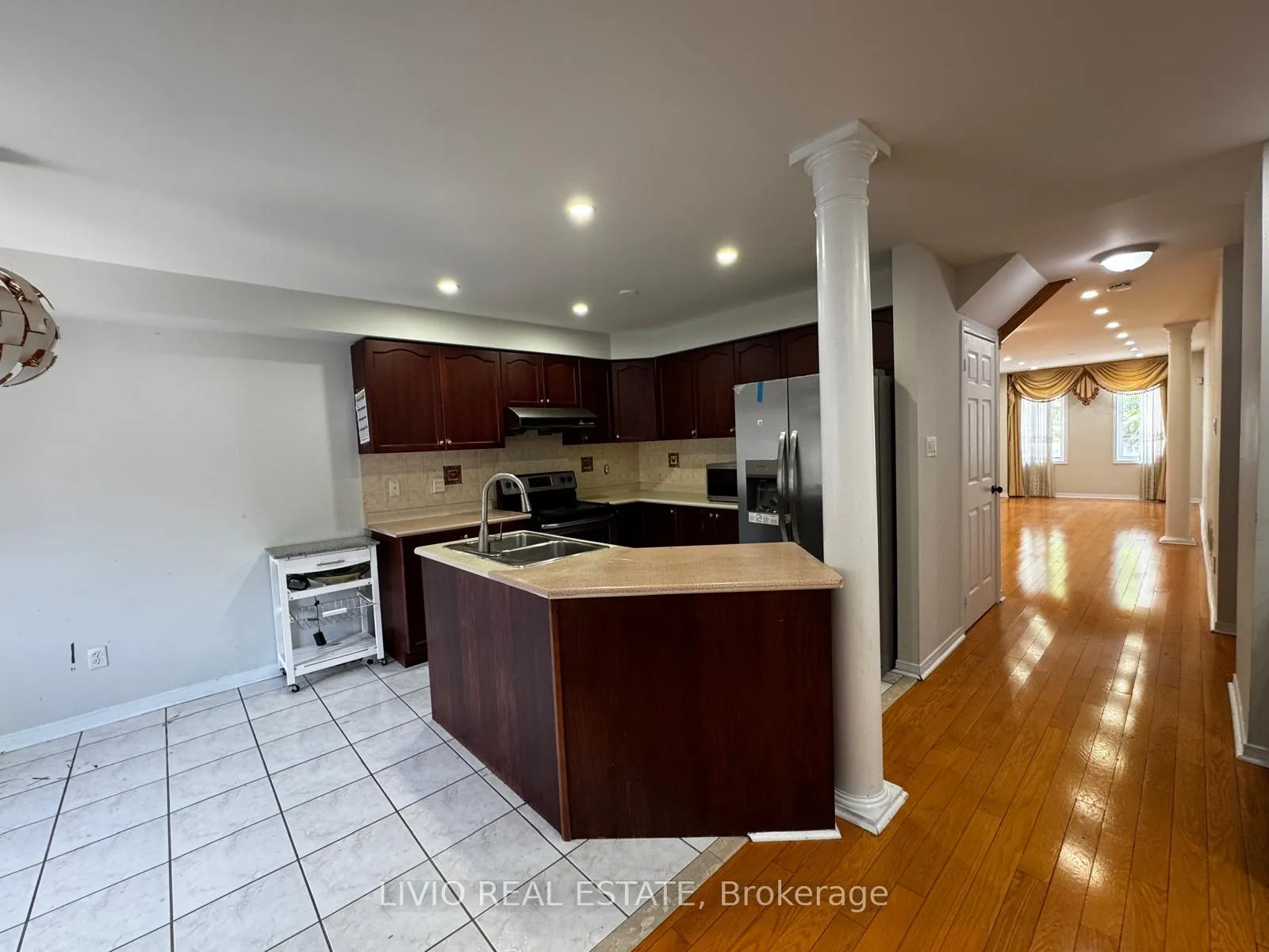 Photo 8 of 11A Seasons Drive, Scarborough, Rouge — HOMEH