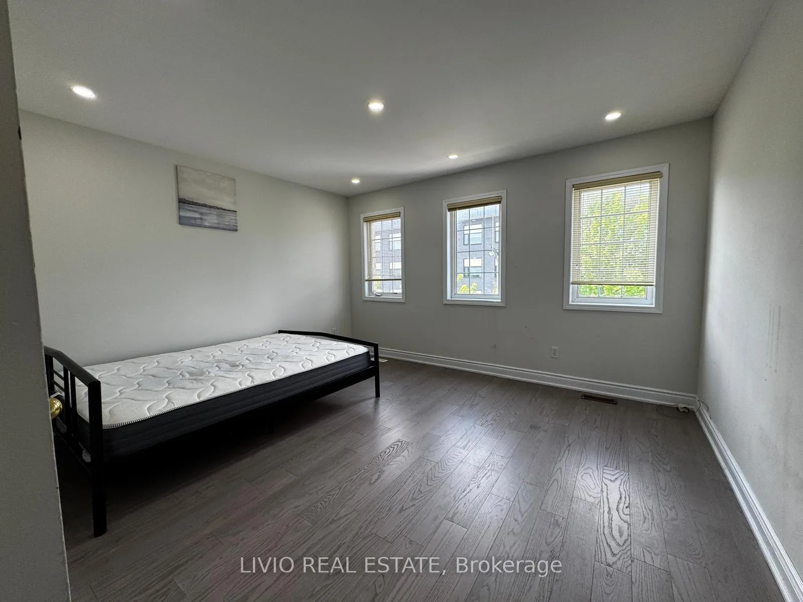 Photo 17 of 11A Seasons Drive, Scarborough, Rouge — HOMEH