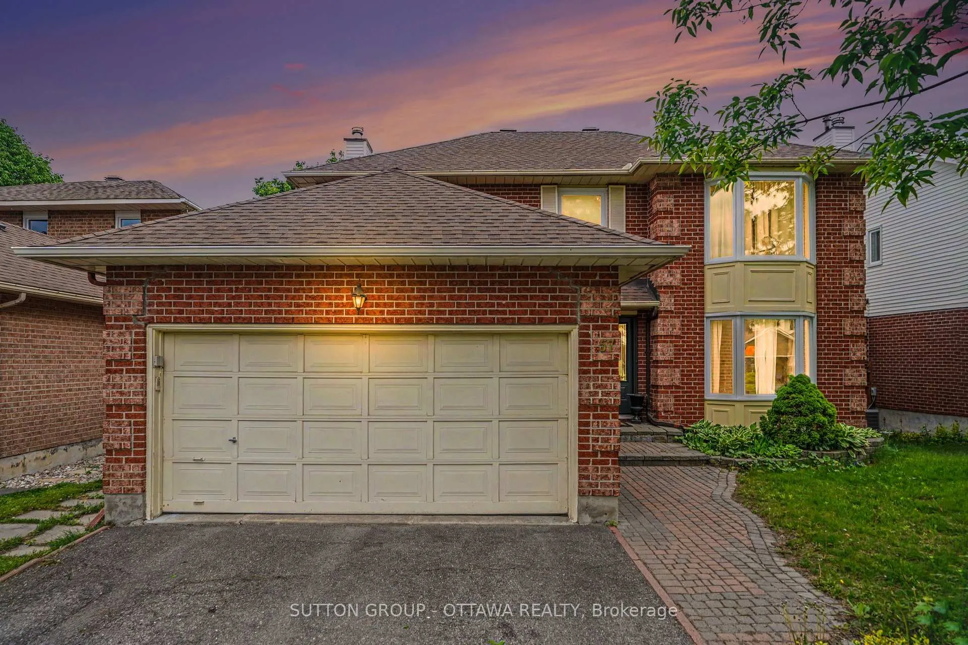 Photo 2 of 57 Constable Street, Ottawa, Barrhaven - Cedargrove/Fraserdale — HOMEH