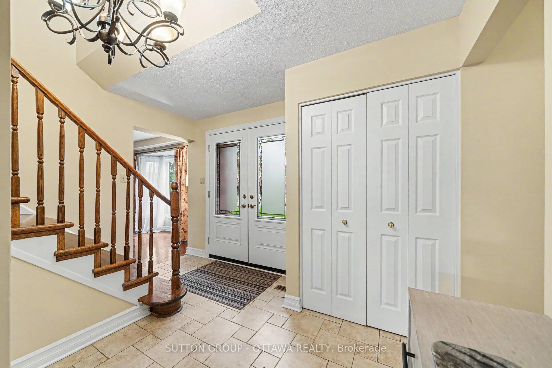 Photo 5 of 57 Constable Street, Ottawa, Barrhaven - Cedargrove/Fraserdale — HOMEH