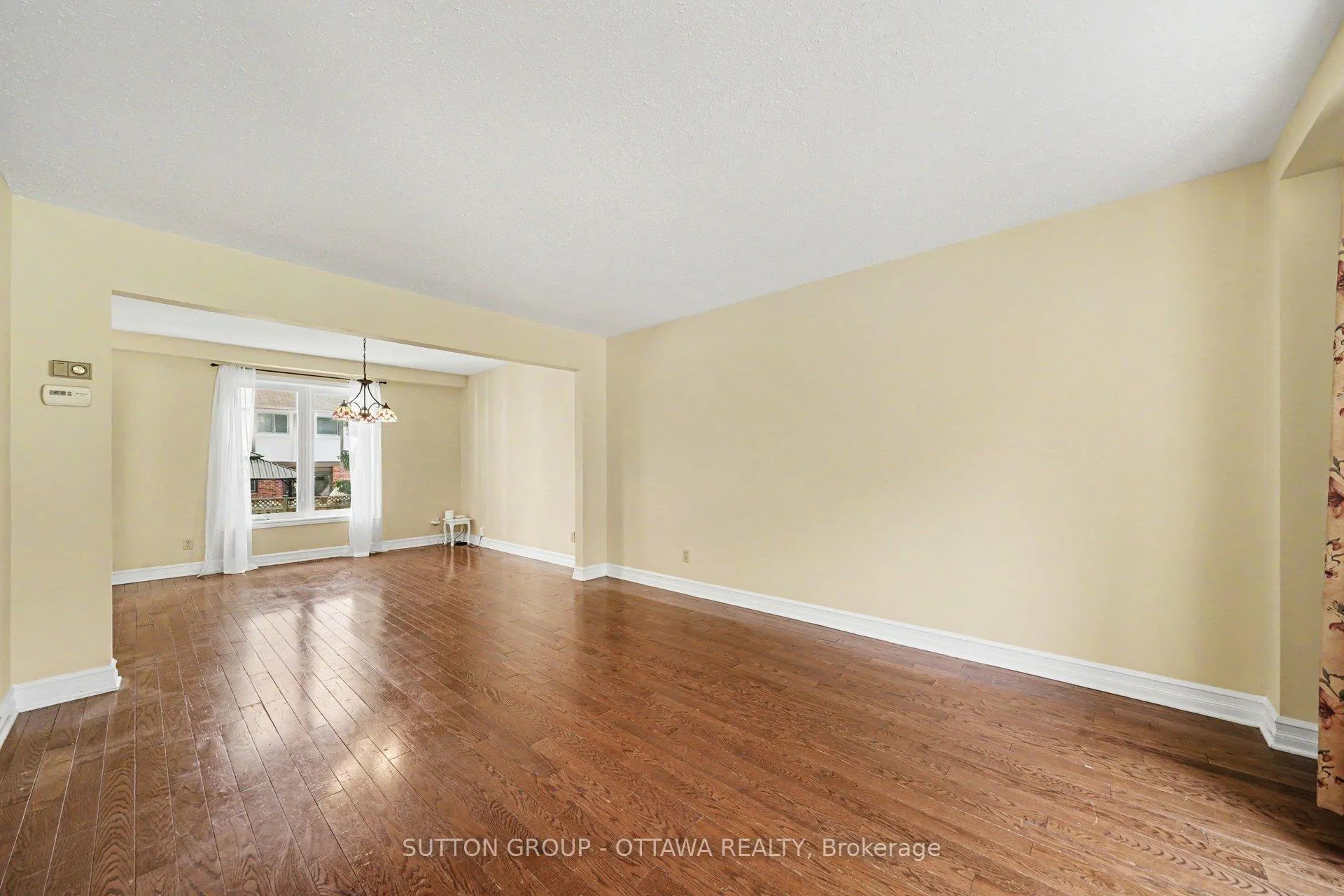 Photo 16 of 57 Constable Street, Ottawa, Barrhaven - Cedargrove/Fraserdale — HOMEH
