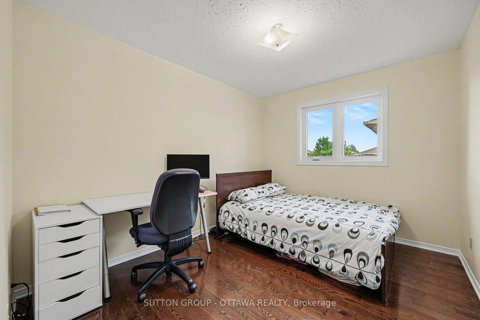 Photo 24 of 57 Constable Street, Ottawa, Barrhaven - Cedargrove/Fraserdale — HOMEH