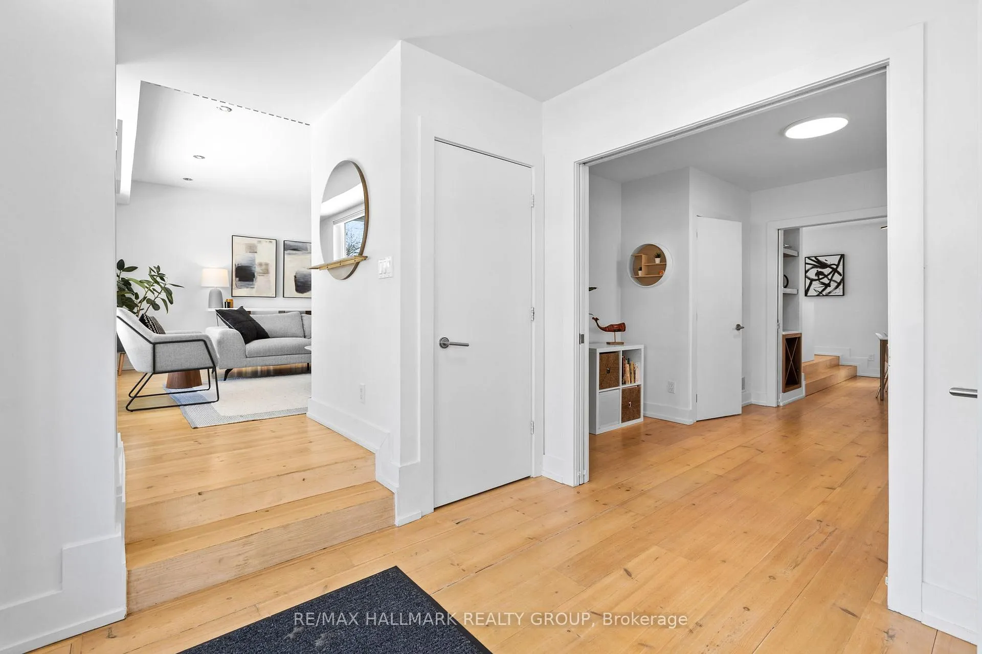 Photo 5 of 330 Winona Avenue, Ottawa, Westboro South — HOMEH