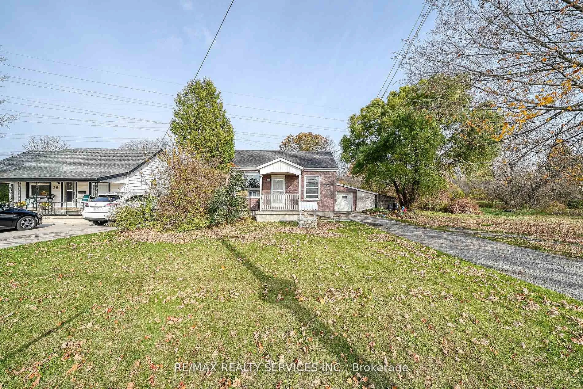 Photo 5 of 24 Norlan Avenue, London, South O — HOMEH