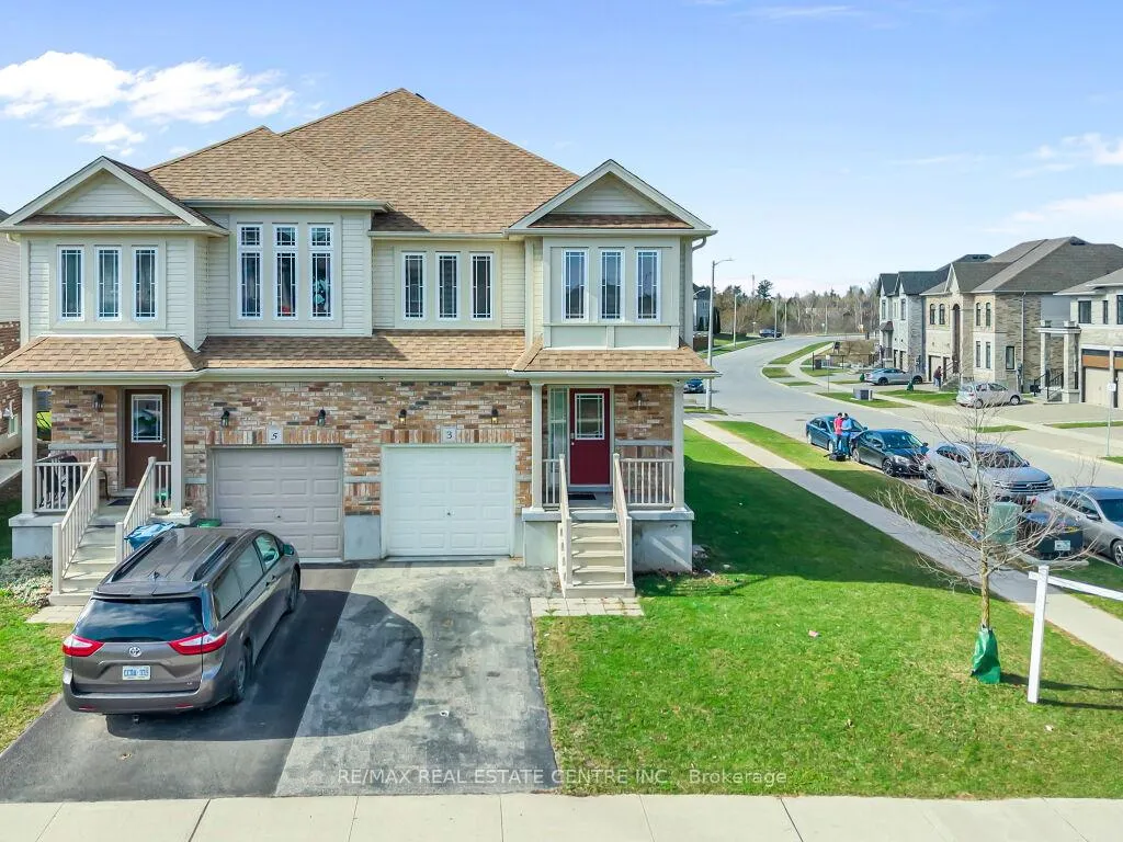 Photo 4 of 3 Mccann Street, Guelph, Kortright East — HOMEH