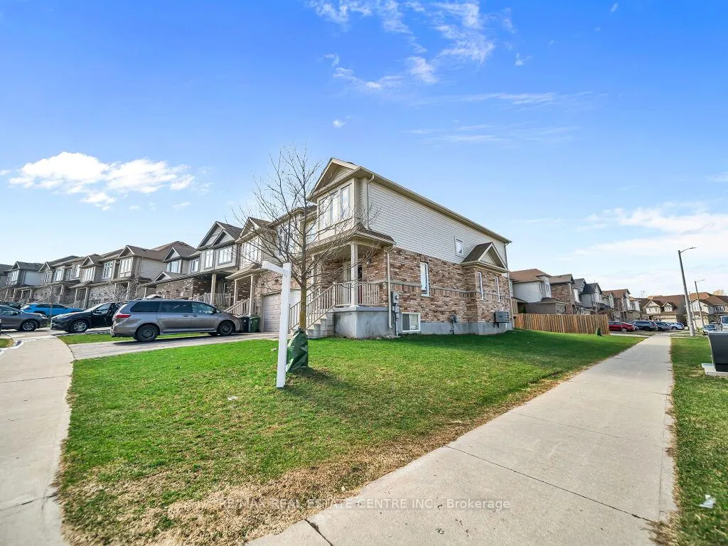 Photo 6 of 3 Mccann Street, Guelph, Kortright East — HOMEH