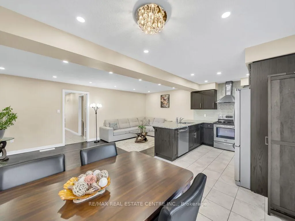 Photo 18 of 3 Mccann Street, Guelph, Kortright East — HOMEH