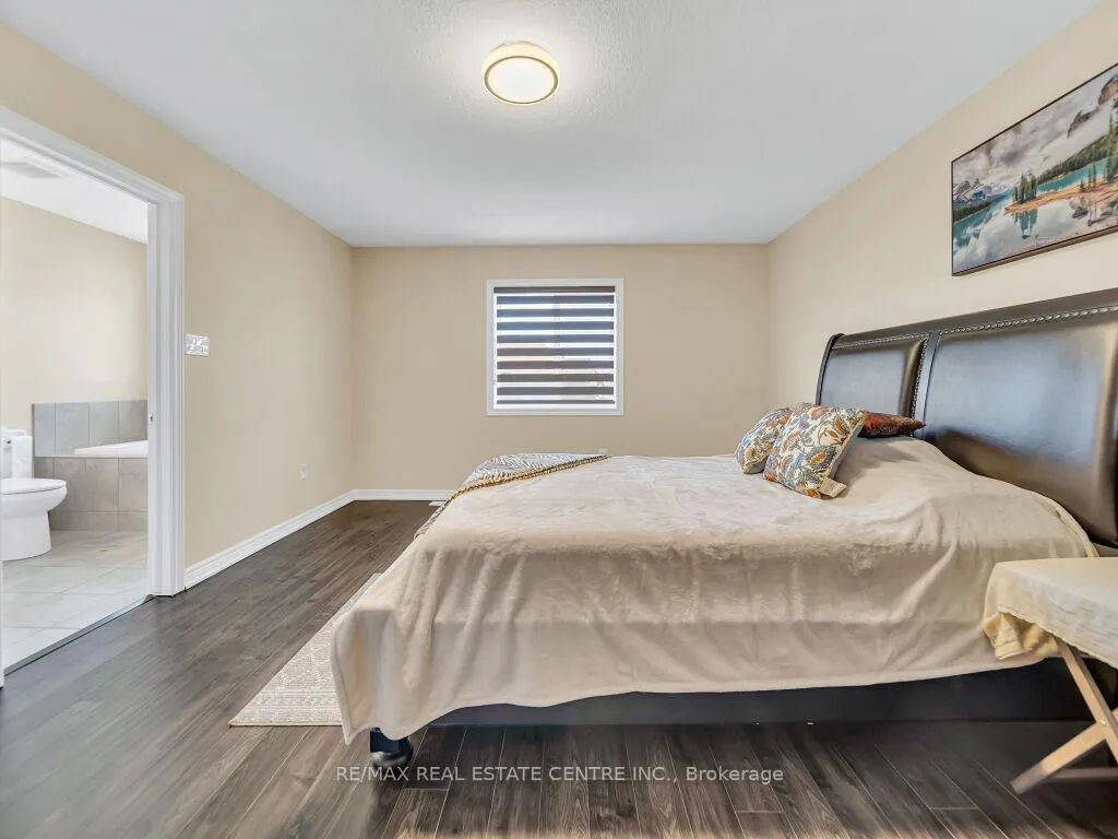Photo 24 of 3 Mccann Street, Guelph, Kortright East — HOMEH