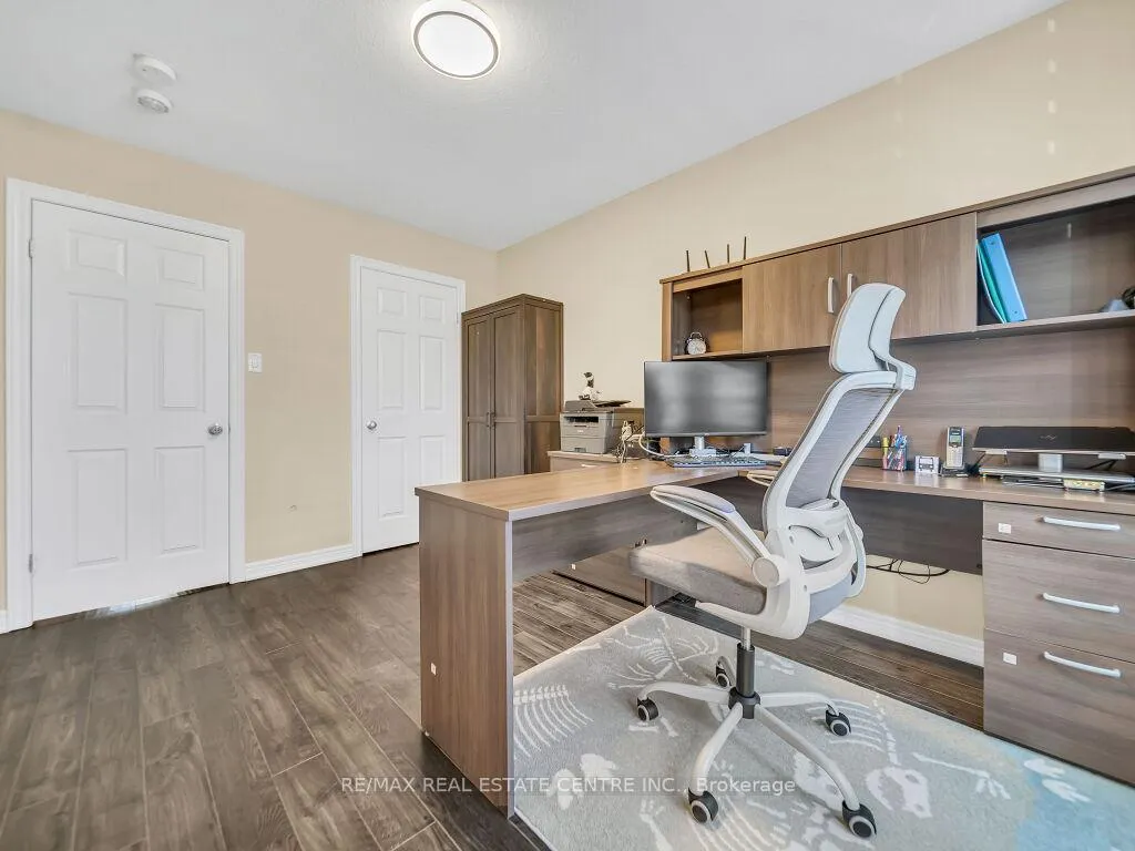 Photo 33 of 3 Mccann Street, Guelph, Kortright East — HOMEH