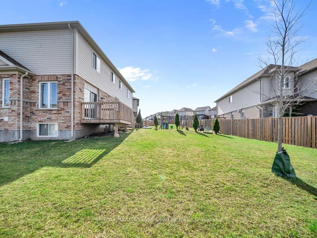 Photo 41 of 3 Mccann Street, Guelph, Kortright East — HOMEH