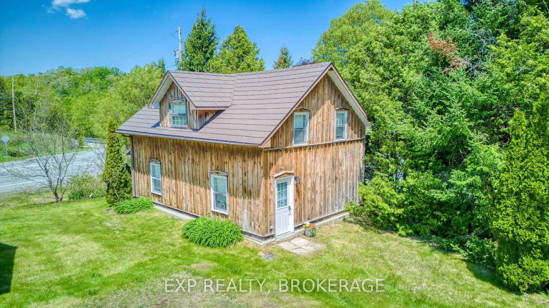 Photo of 2740 Bolingbroke Road