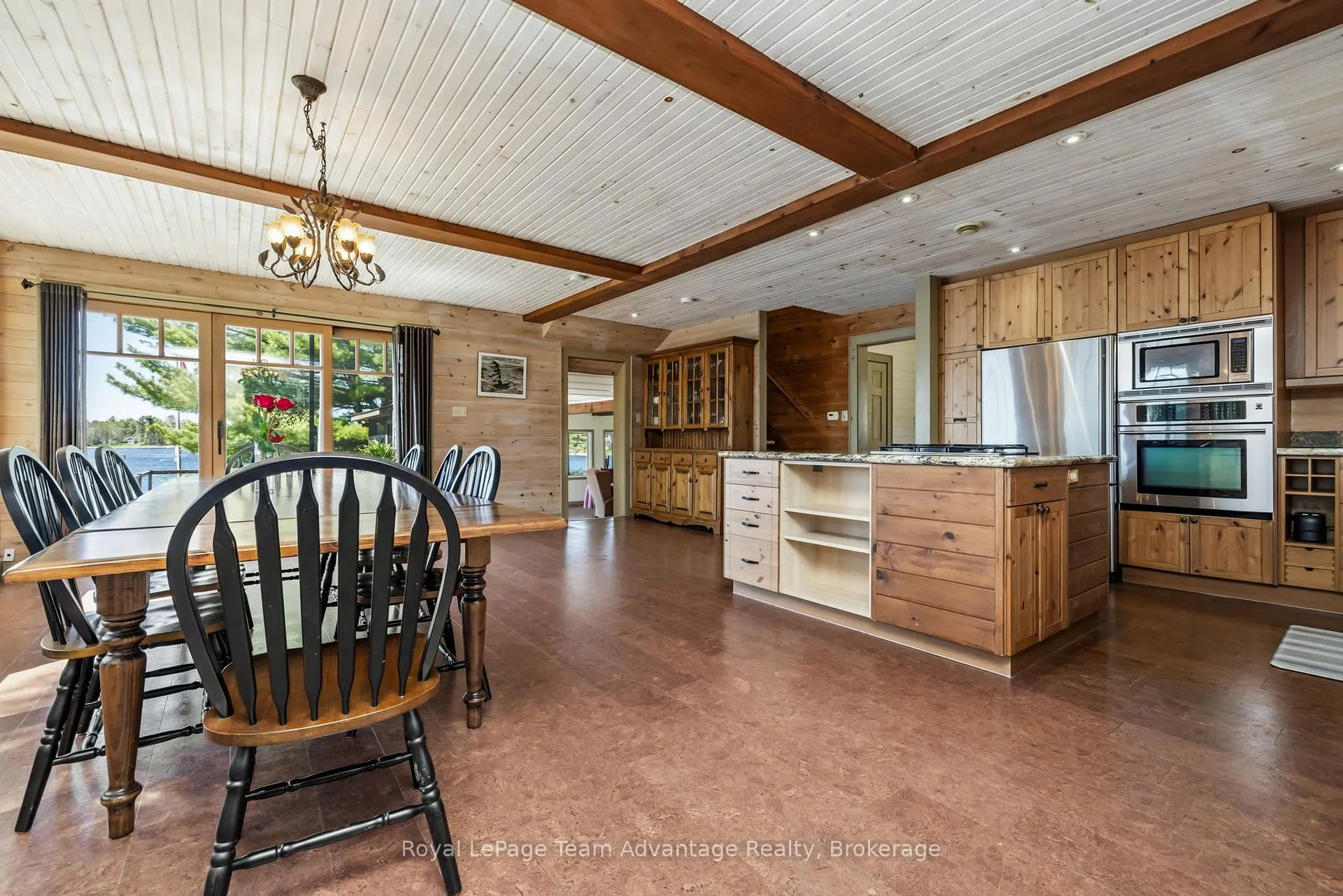 Photo 8 of 121 Rattlebear Drive, The Archipelago, Archipelago North — HOMEH