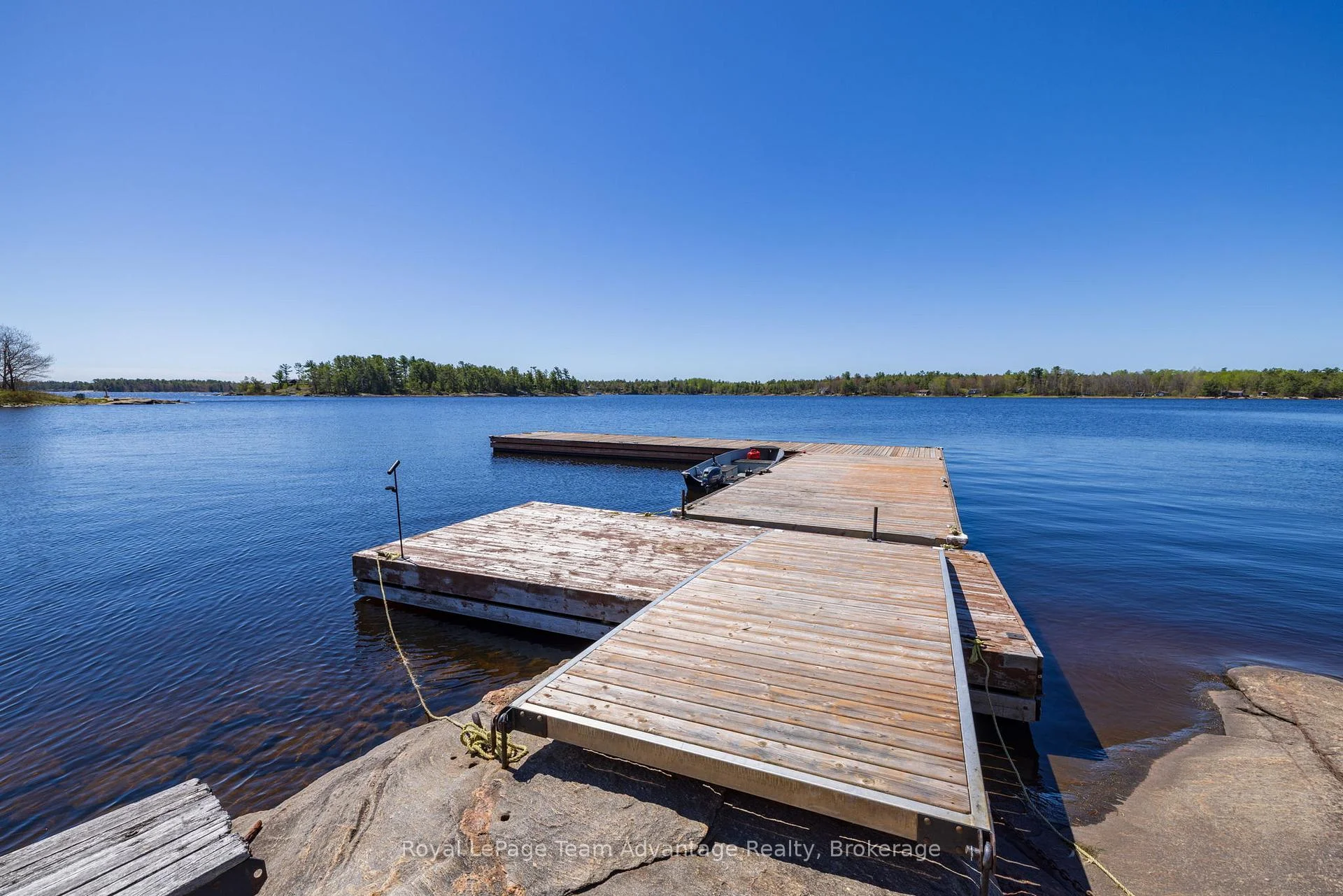 Photo 36 of 121 Rattlebear Drive, The Archipelago, Archipelago North — HOMEH