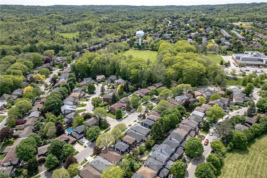 Photo 42 of 42 Bridlewood Drive, Hamilton, Dundas — HOMEH