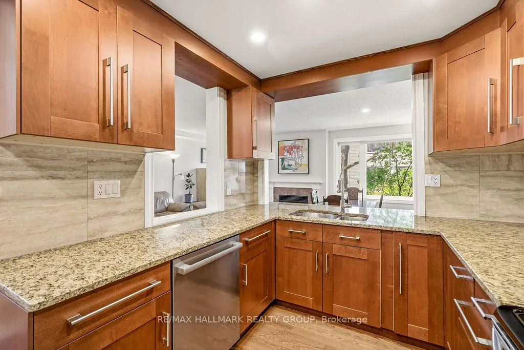 Photo 15 of Unit 59, 710 Coronation Avenue, Ottawa, Riverview Park — HOMEH