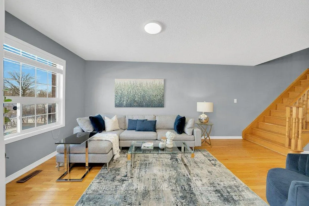 Photo 10 of 13 Summitridge Court, Brampton, Bram East — HOMEH