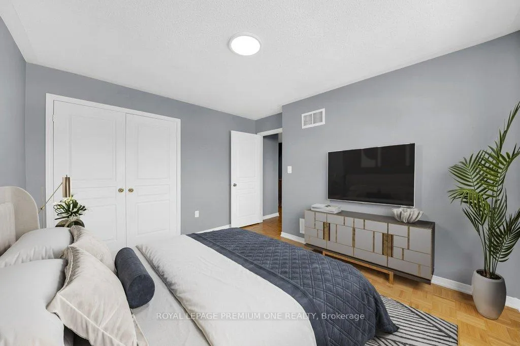 Photo 17 of 13 Summitridge Court, Brampton, Bram East — HOMEH