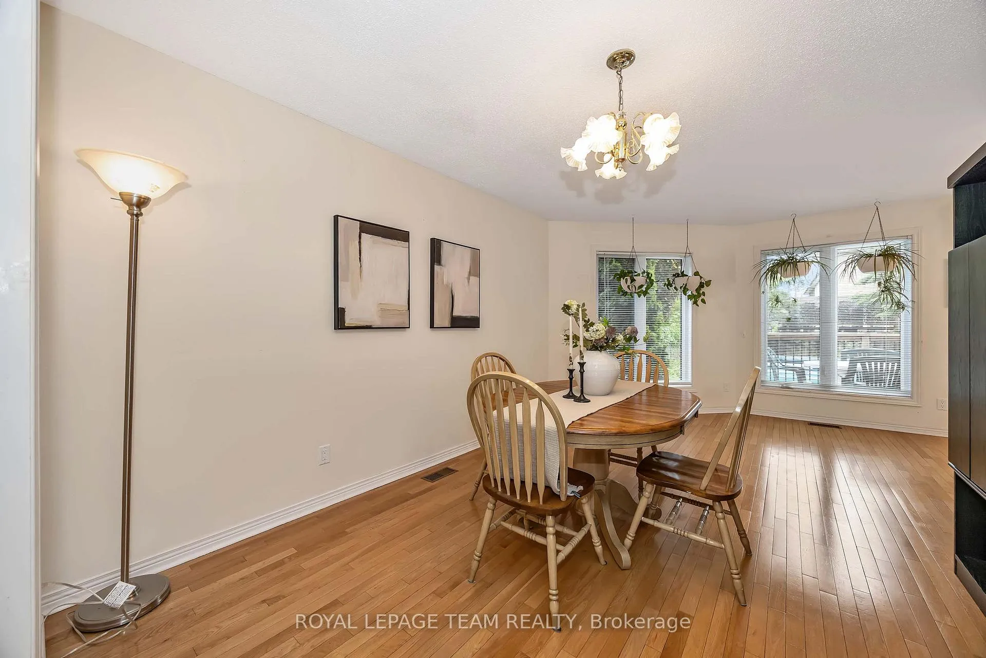 Photo 7 of 109 Belleview Drive, Ottawa, Kanata - Katimavik — HOMEH