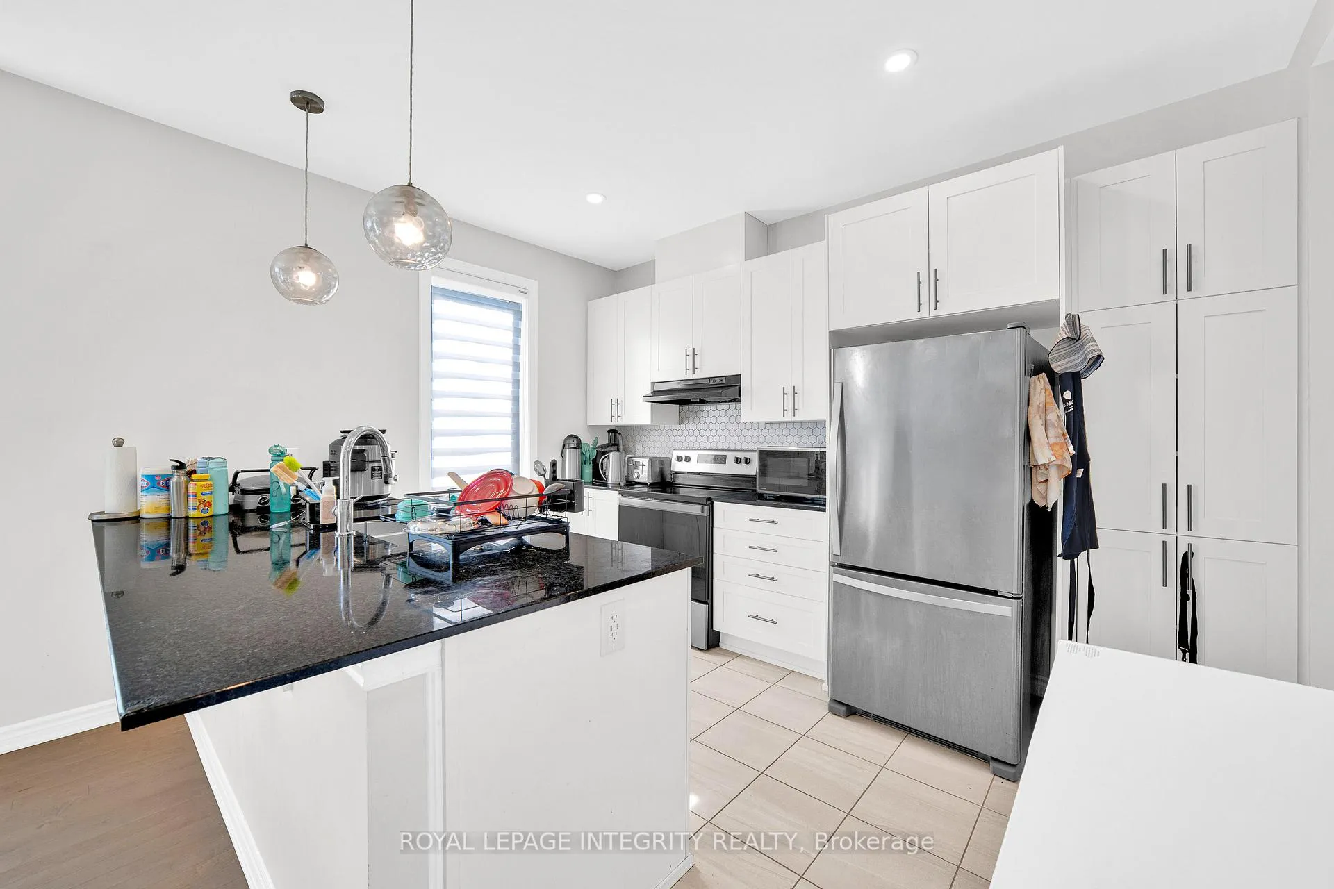 Photo 9 of 16 Focality Crescent, Ottawa, Barrhaven - Half Moon Bay — HOMEH