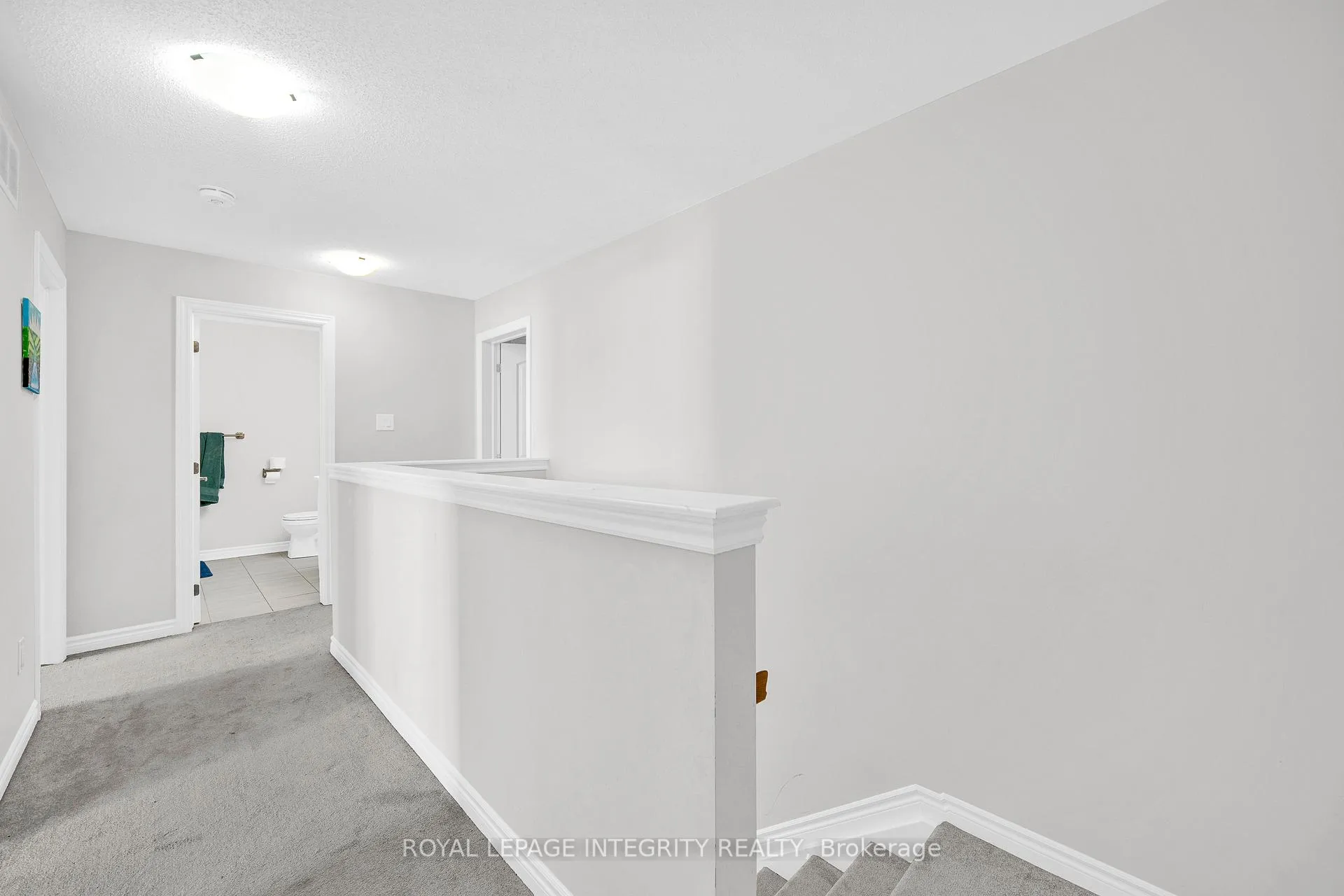 Photo 13 of 16 Focality Crescent, Ottawa, Barrhaven - Half Moon Bay — HOMEH