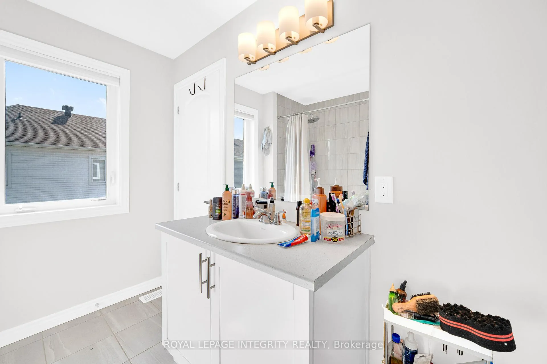 Photo 16 of 16 Focality Crescent, Ottawa, Barrhaven - Half Moon Bay — HOMEH