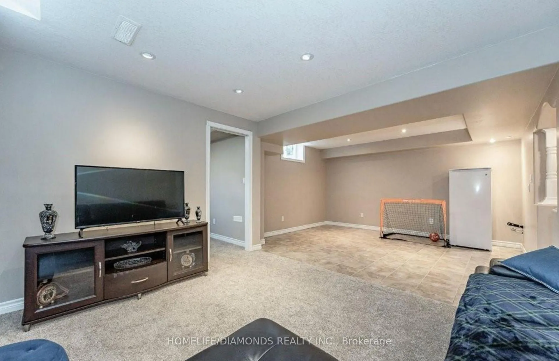 Photo 4 of Unit BSMT, 188 Pebblecreek Drive, Kitchener — HOMEH