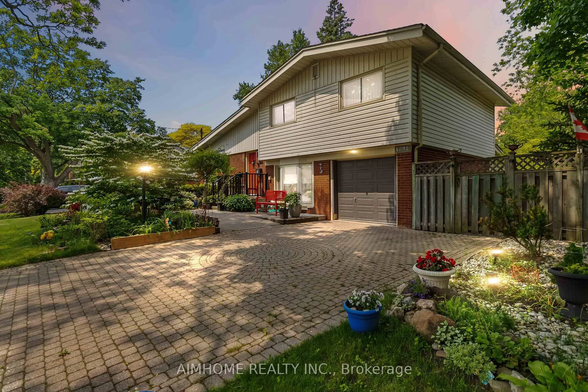 Photo 1 of 1031 Marley Crescent, Burlington, LaSalle — HOMEH