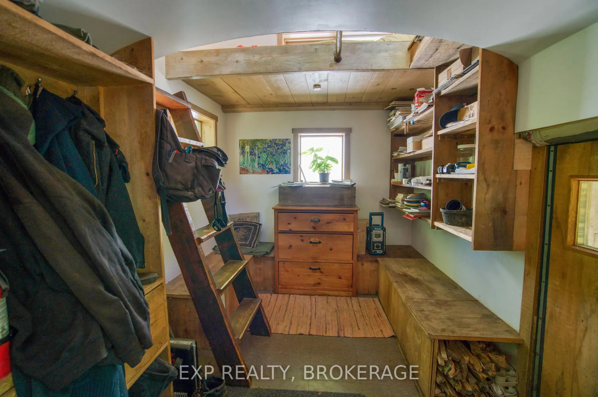 Photo 6 of 1563 Clarendon Road, Frontenac, Frontenac Centre — HOMEH