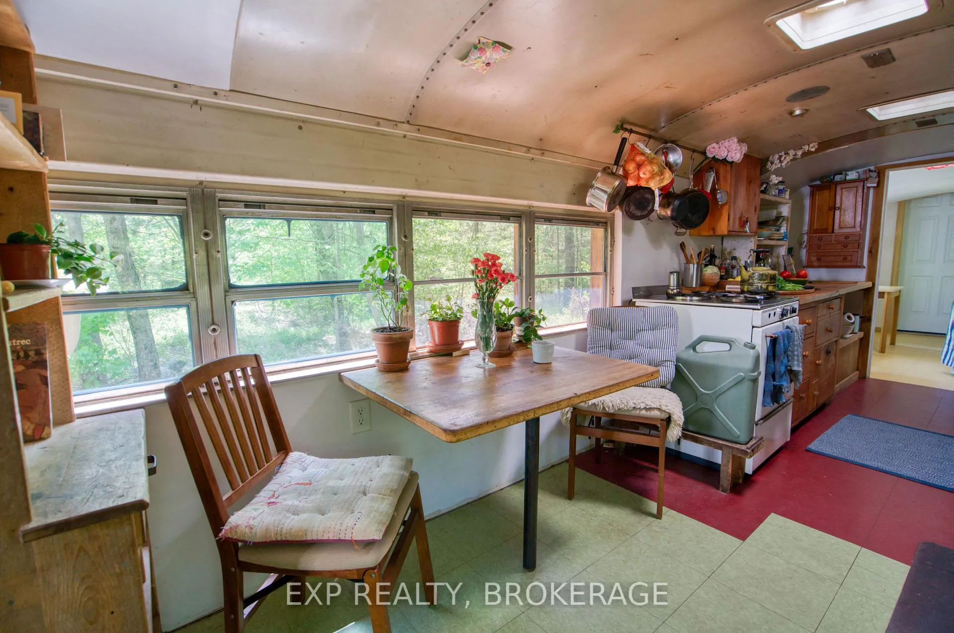 Photo 9 of 1563 Clarendon Road, Frontenac, Frontenac Centre — HOMEH