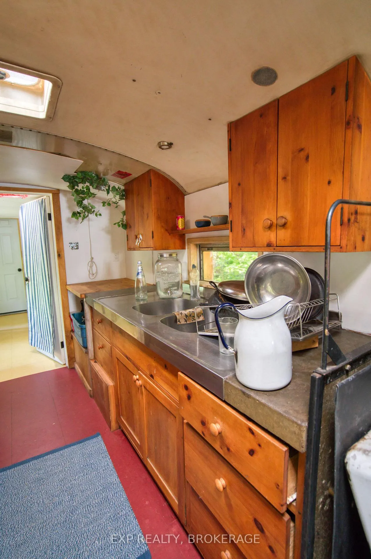 Photo 13 of 1563 Clarendon Road, Frontenac, Frontenac Centre — HOMEH
