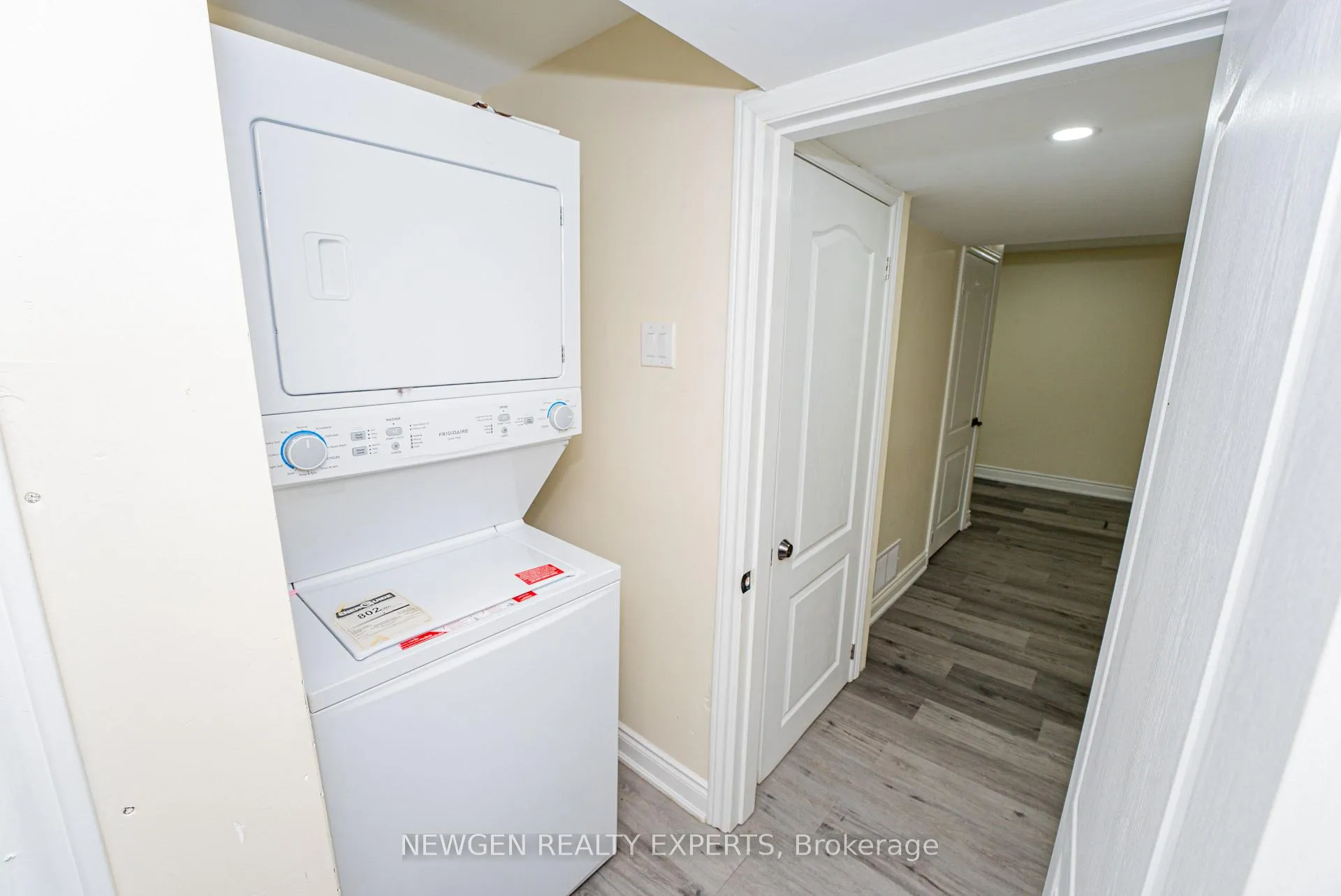 Photo 20 of 19 Boat Street, Brampton, Northwest Brampton — HOMEH