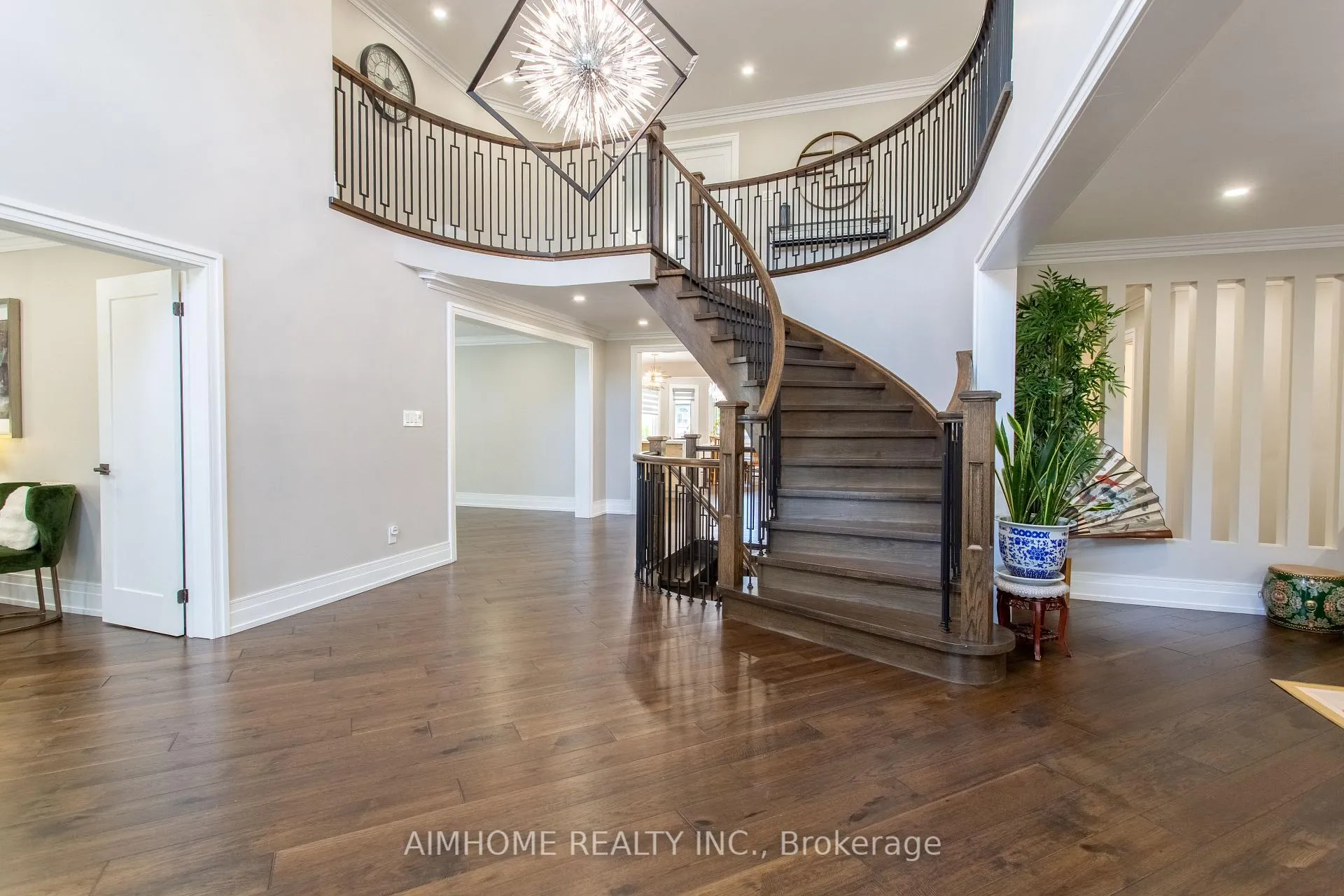 Photo 9 of 42 Lee Avenue, Markham, Milliken Mills East — HOMEH