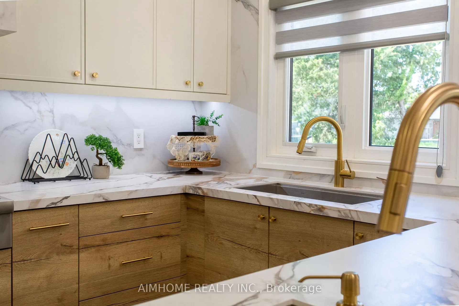 Photo 22 of 42 Lee Avenue, Markham, Milliken Mills East — HOMEH