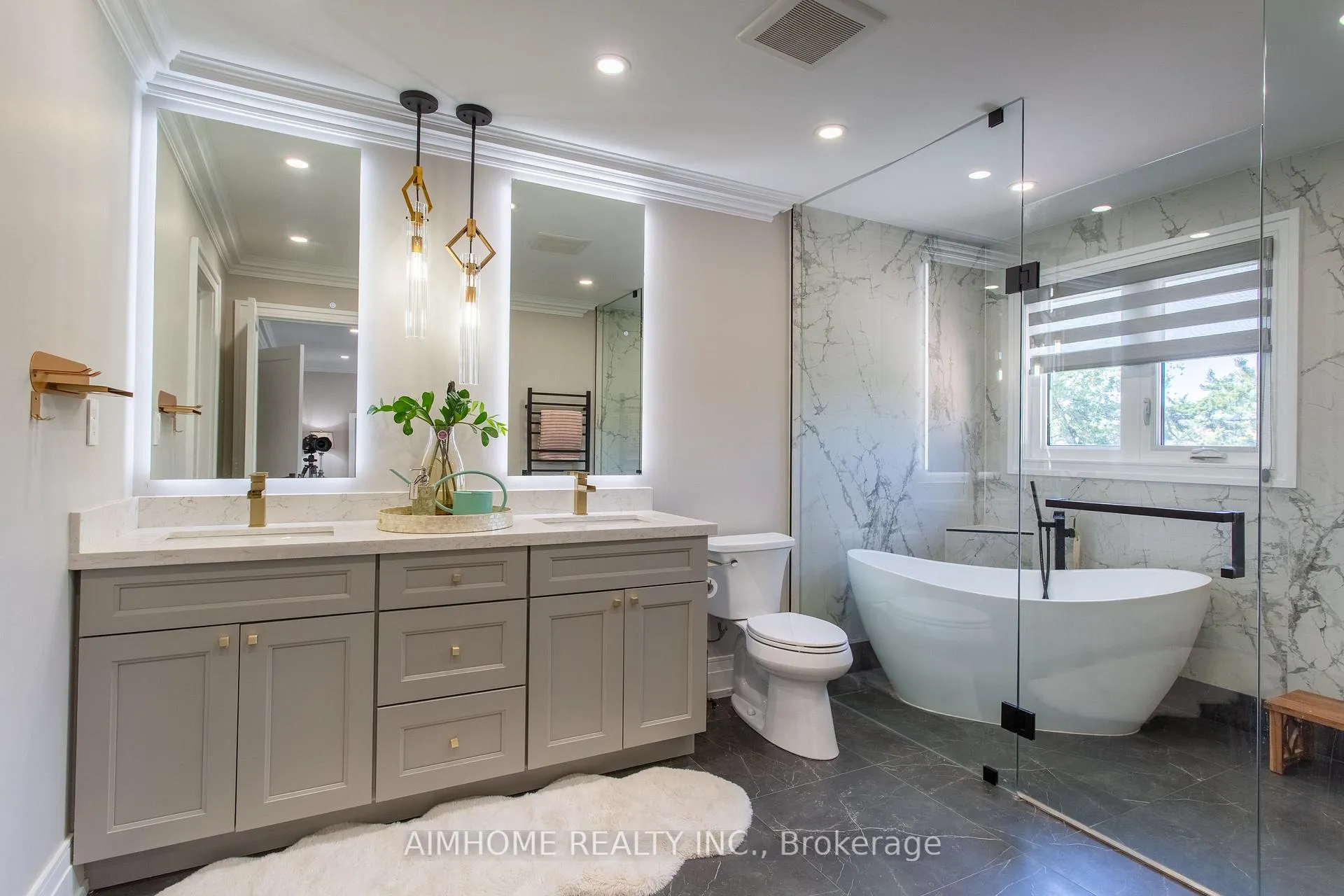 Photo 32 of 42 Lee Avenue, Markham, Milliken Mills East — HOMEH