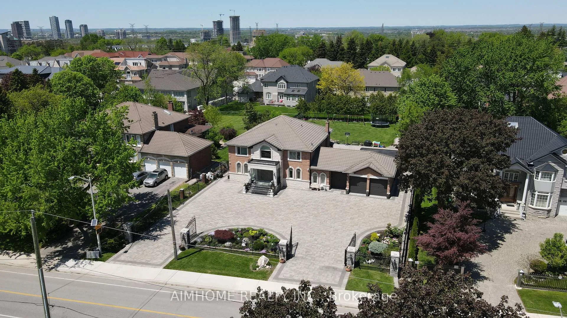 Photo 47 of 42 Lee Avenue, Markham, Milliken Mills East — HOMEH