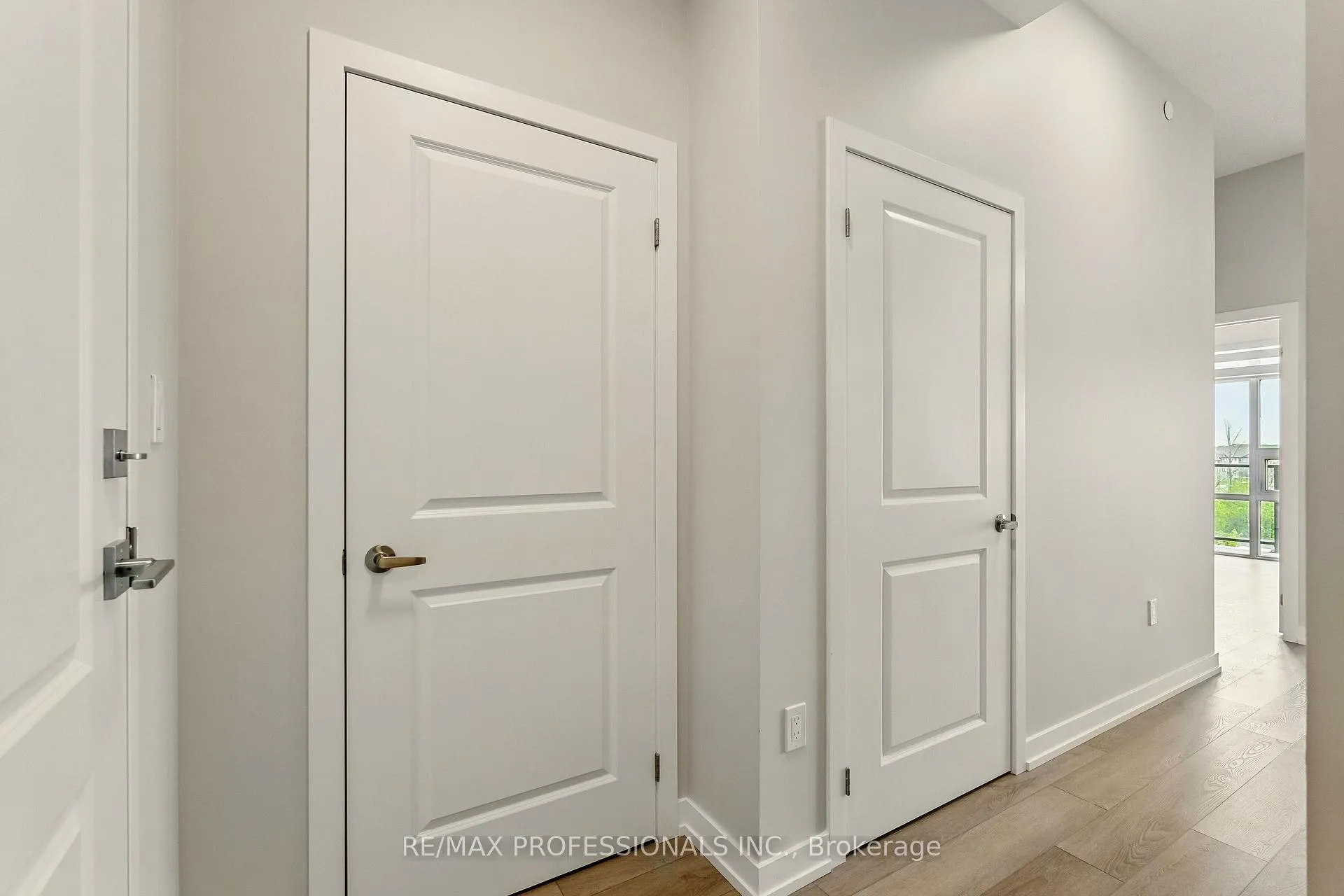 Photo 18 of Unit 412, 470 Dundas Street E, Hamilton, Waterdown — HOMEH