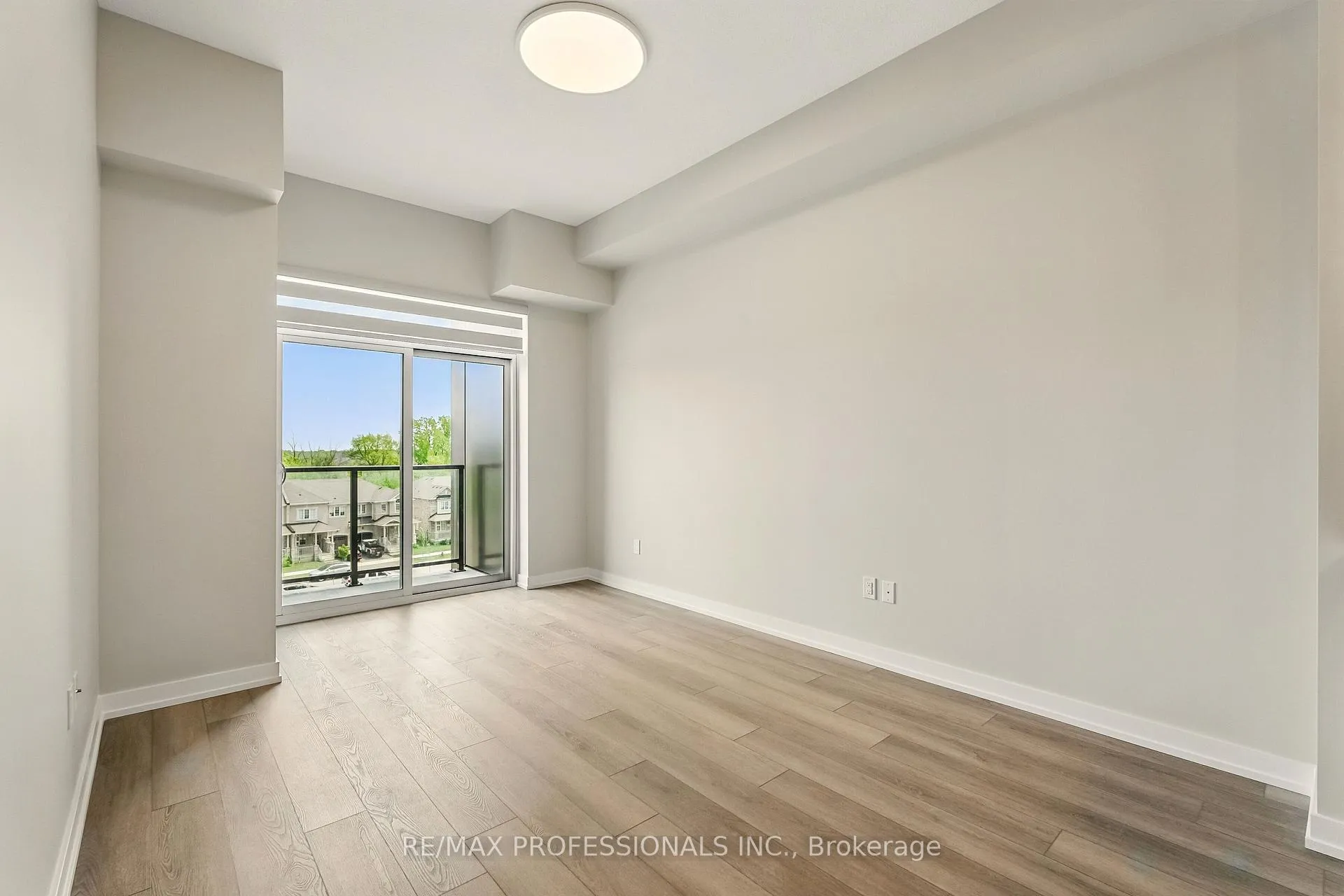 Photo 27 of Unit 412, 470 Dundas Street E, Hamilton, Waterdown — HOMEH