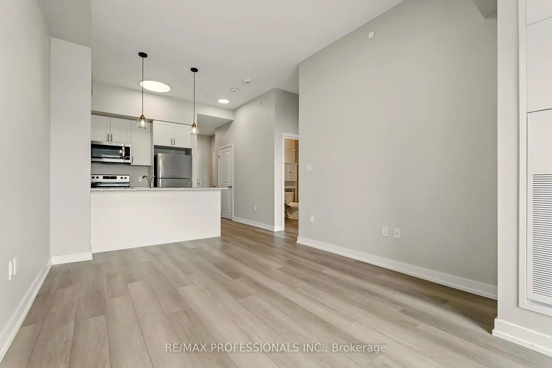 Photo 28 of Unit 412, 470 Dundas Street E, Hamilton, Waterdown — HOMEH