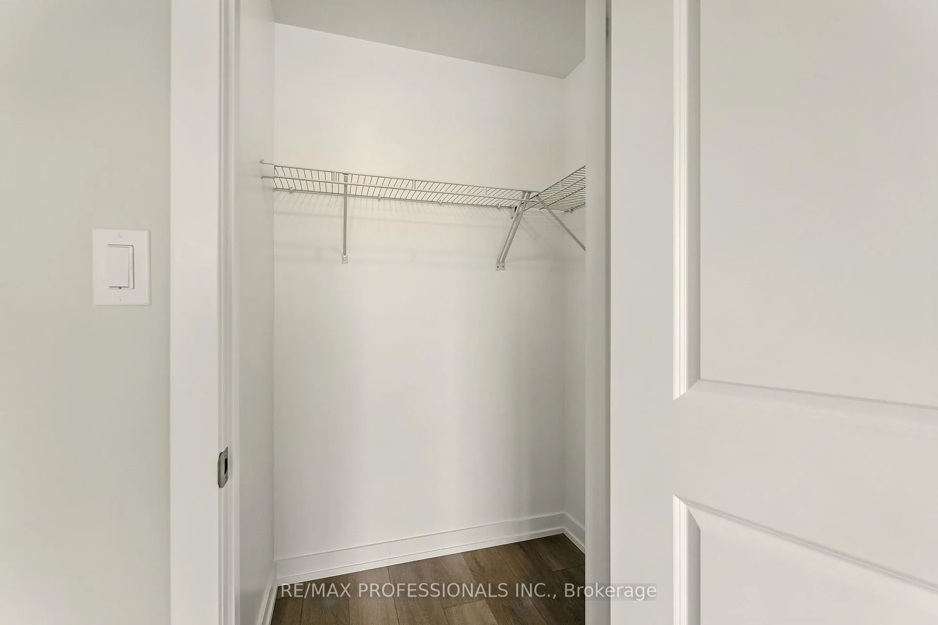Photo 34 of Unit 412, 470 Dundas Street E, Hamilton, Waterdown — HOMEH
